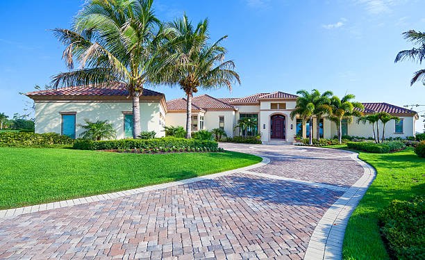 Best Driveway Resurfacing Pavers  in Williamsburg, VA